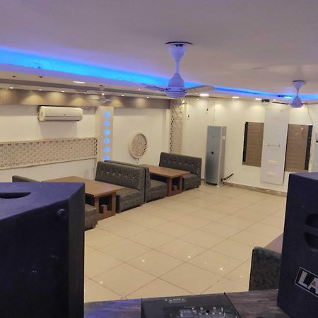 Super Hotel O Vivaan Residency Rohtak Ngoại thất bức ảnh